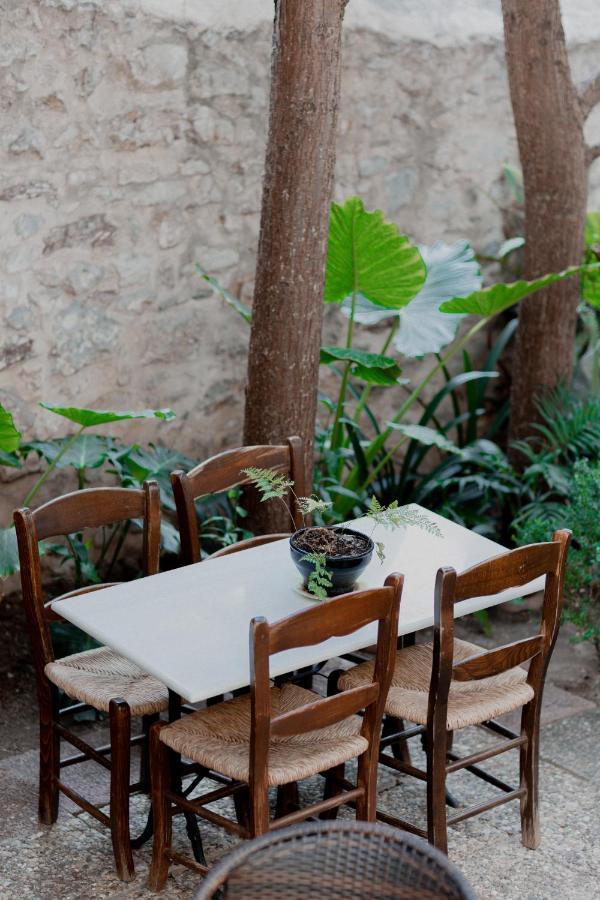 Rigas Pension นาฟปลิโอ ภายนอก รูปภาพ